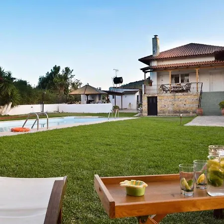 Villa John Dimeon Kato Achaia With Pool - Happy Patras