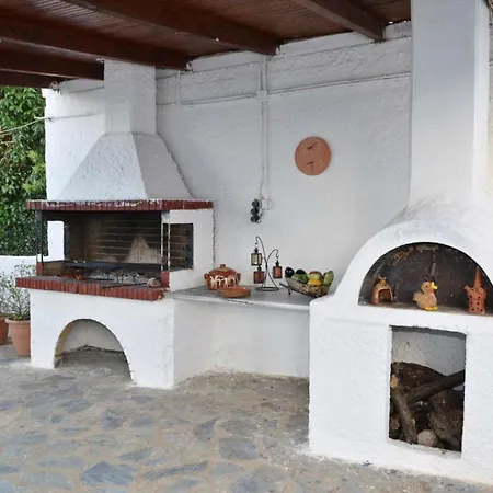 John Dimeon Kato Achaia With Pool - Happy *