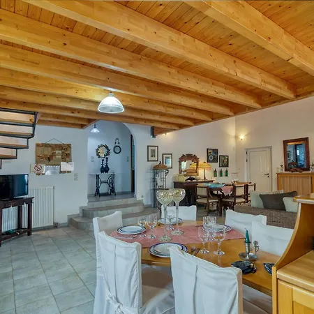 John Dimeon Kato Achaia With Pool - Happy Villa *